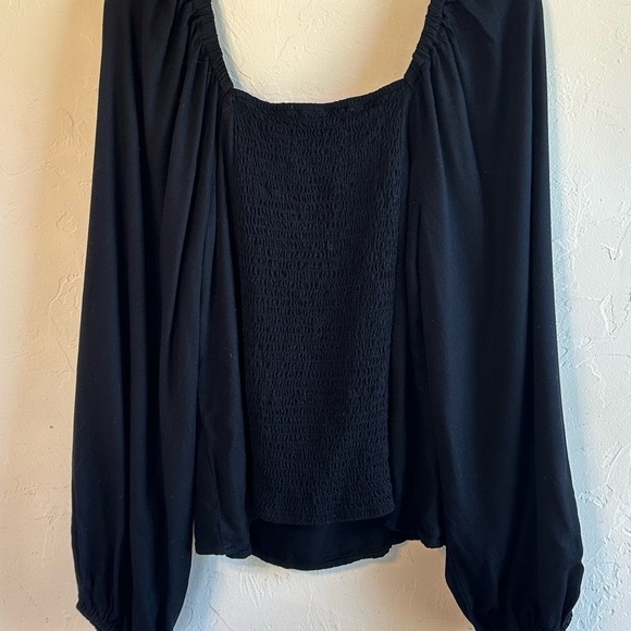 Old Navy Square Neck Peasant Black Blouse with Smocked Back Sz S - Picture 6 of 12